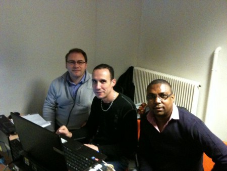 avec mes collègues Christophe à ma droite et Salomon sur ma gauche